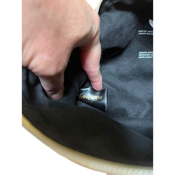 YSL YVES SAINT LAURENT BEAUTE FLAT POUCH GOLD MAKE UP COSMETICS BAG CLUTCH PURSE - Picture 5 of 9